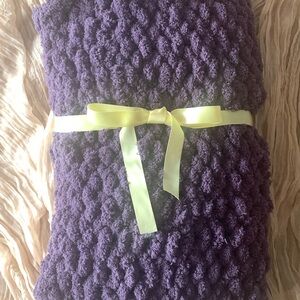 Cozy Textured Mauve Blanket